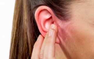 Причины выделения из уха жидкости у ребенка, взрослого и какие ещё симптомы должны насторожить?
